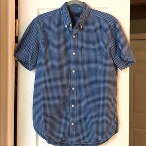 Gap short sleeve button down.